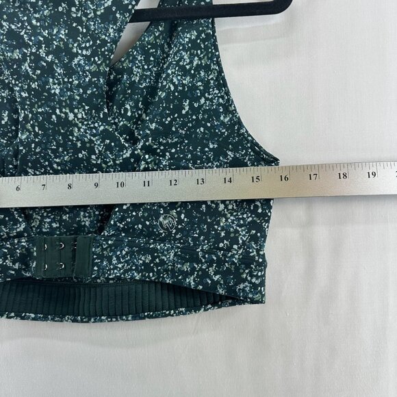 We Wander Sports Bra Size L Lightly Padded Wireless Performance Racerback Green - Picture 6 of 7